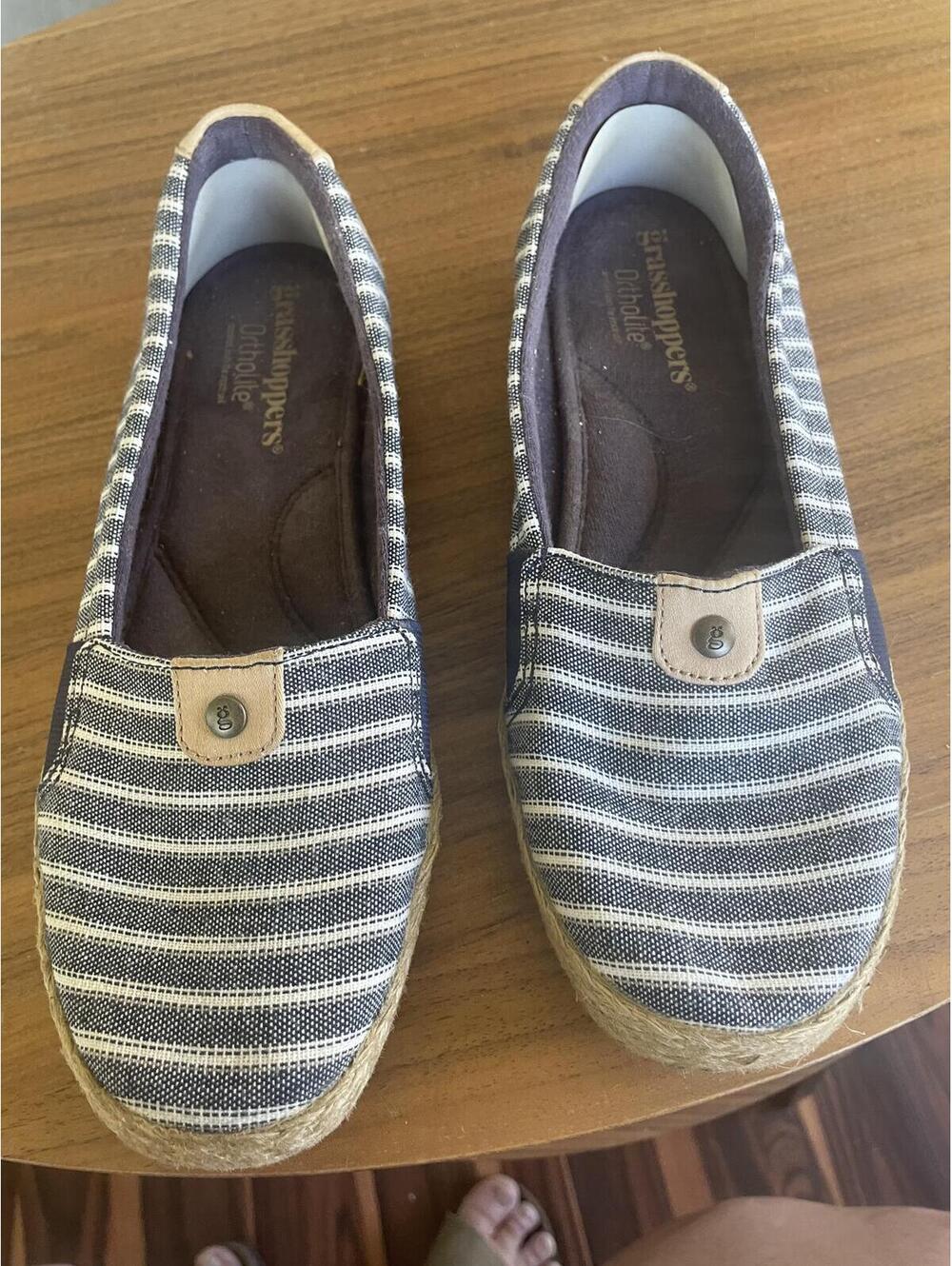 Size 7 Grasshopper Espadrilles